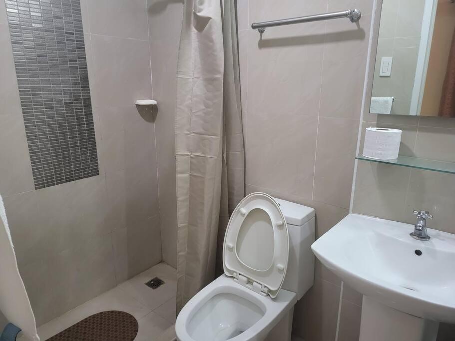 Kandi Resort-Type Spacious 1 Bedroom With Netflix And Free Housekeeping Angeles Zewnętrze zdjęcie