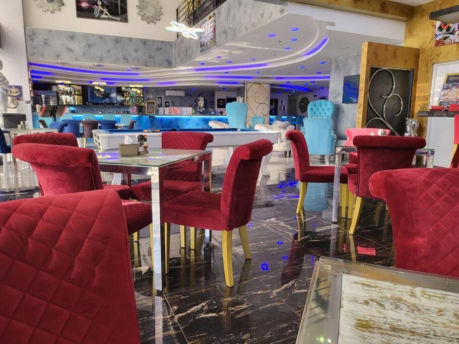 Kandi Resort-Type Spacious 1 Bedroom With Netflix And Free Housekeeping Angeles Zewnętrze zdjęcie