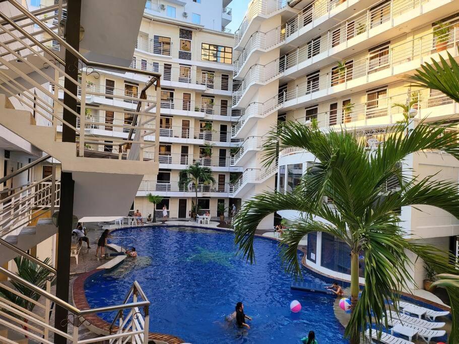 Kandi Resort-Type Spacious 1 Bedroom With Netflix And Free Housekeeping Angeles Zewnętrze zdjęcie